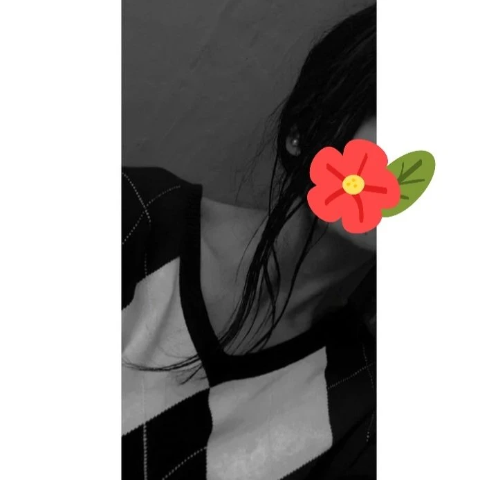 Emmy – Sri Lankan escort in Kandy — 4 / 5