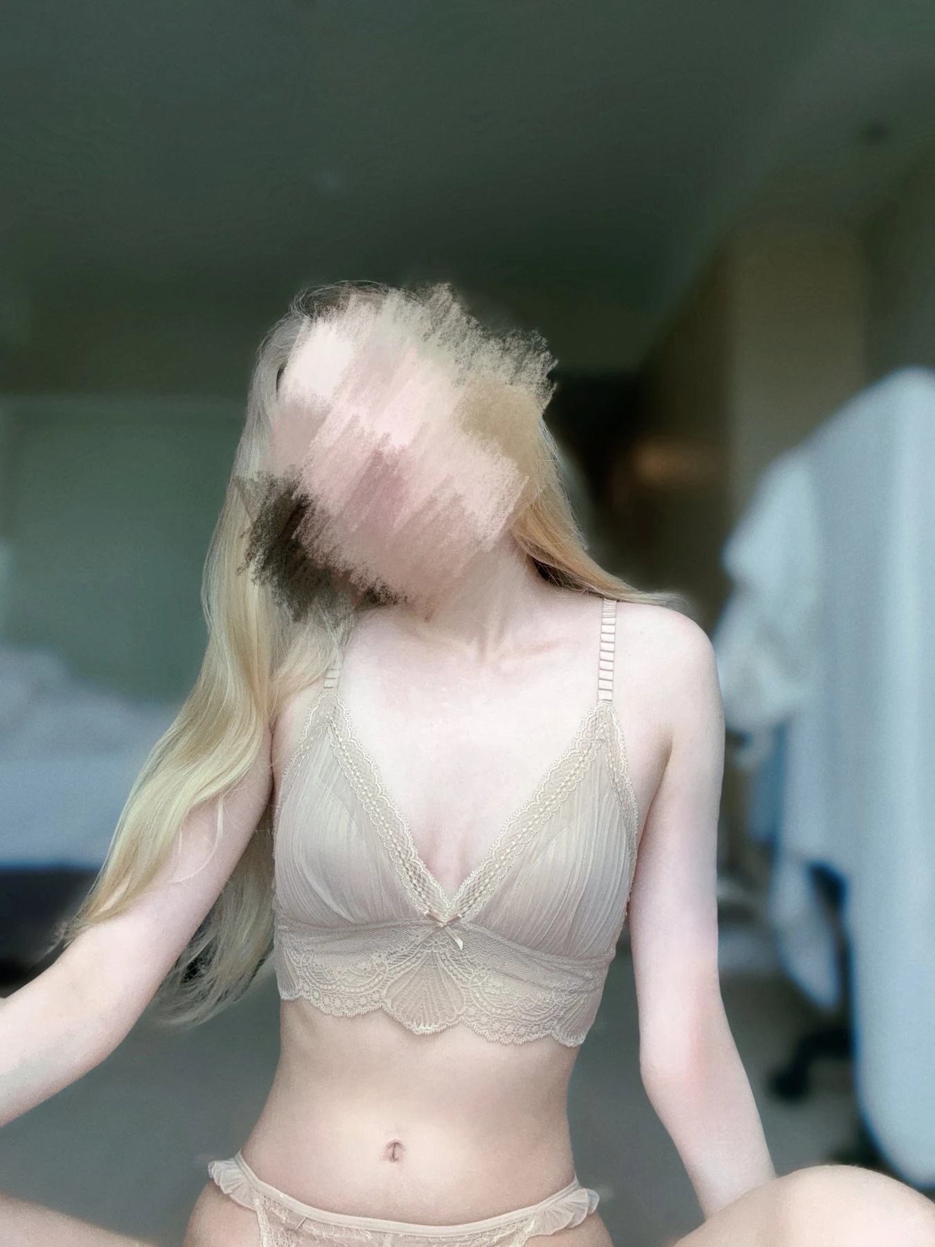 Luna – Belarusian escort in Seoul — 4 / 6