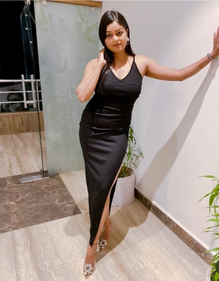 Urvashi escort service – Indian escort in Pondicherry — 2 / 5