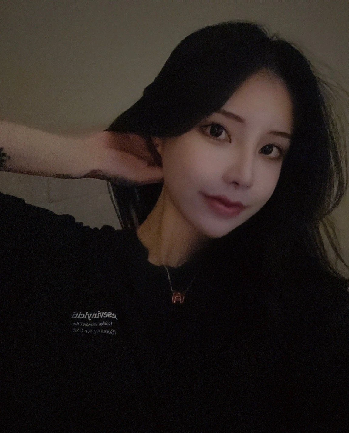 Minna – South Korean escort in Seoul — 2 / 8