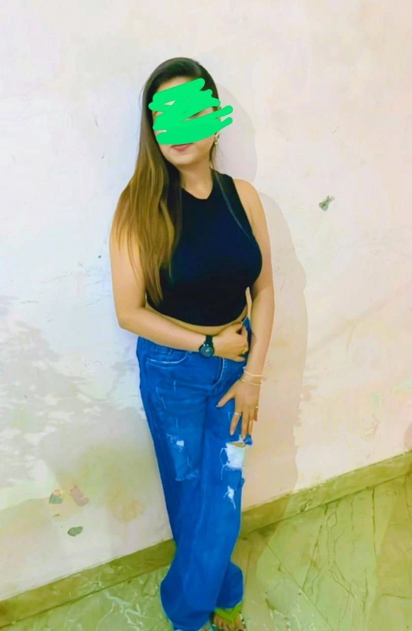 Sakshi – Indian escort in New Delhi — 3 / 4