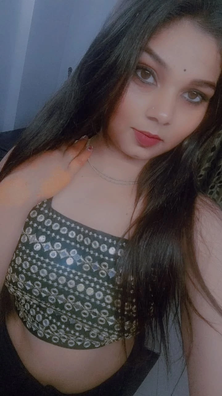 NEHA REAL INDEPENDENT GIRL – Indian escort in New Delhi — 1 / 8
