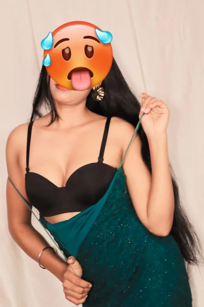 Neha – Indian escort in New Delhi — 3 / 11