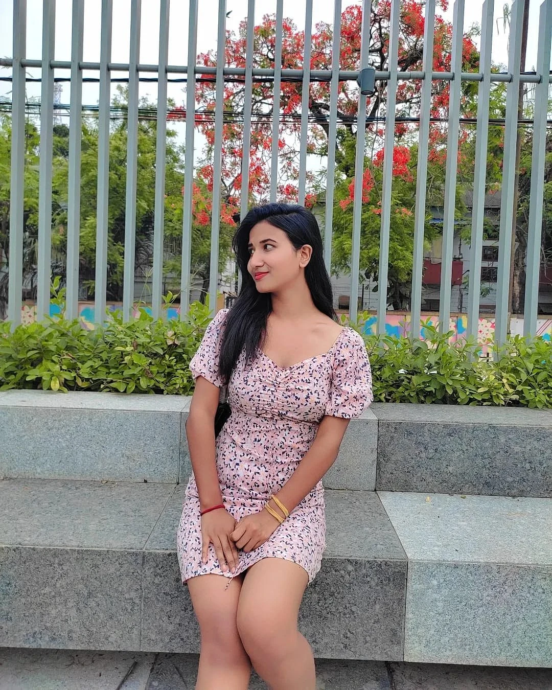 Sneha Banerjee – Indian escort in Kolkata — 4 / 8