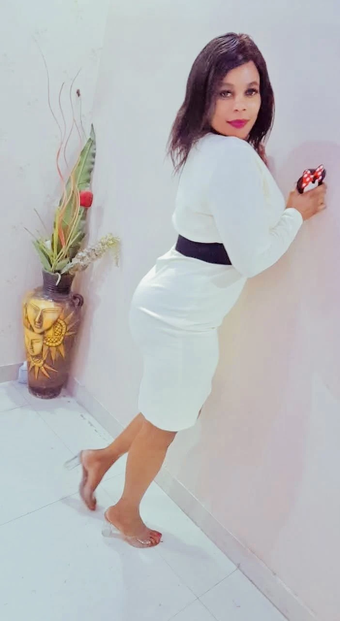 Shamia (Webcam) – Tanzanian escort in New Delhi — 6 / 8