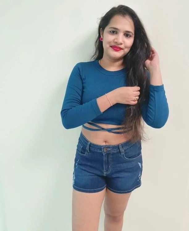 Nikita Seni Hyderabad Cam Sex – Indian escort in Hyderabad — 2 / 3