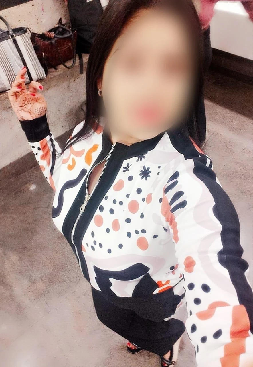 New Escort in Delhi (M/s Anjali ) – Indian escort in New Delhi — 3 / 4