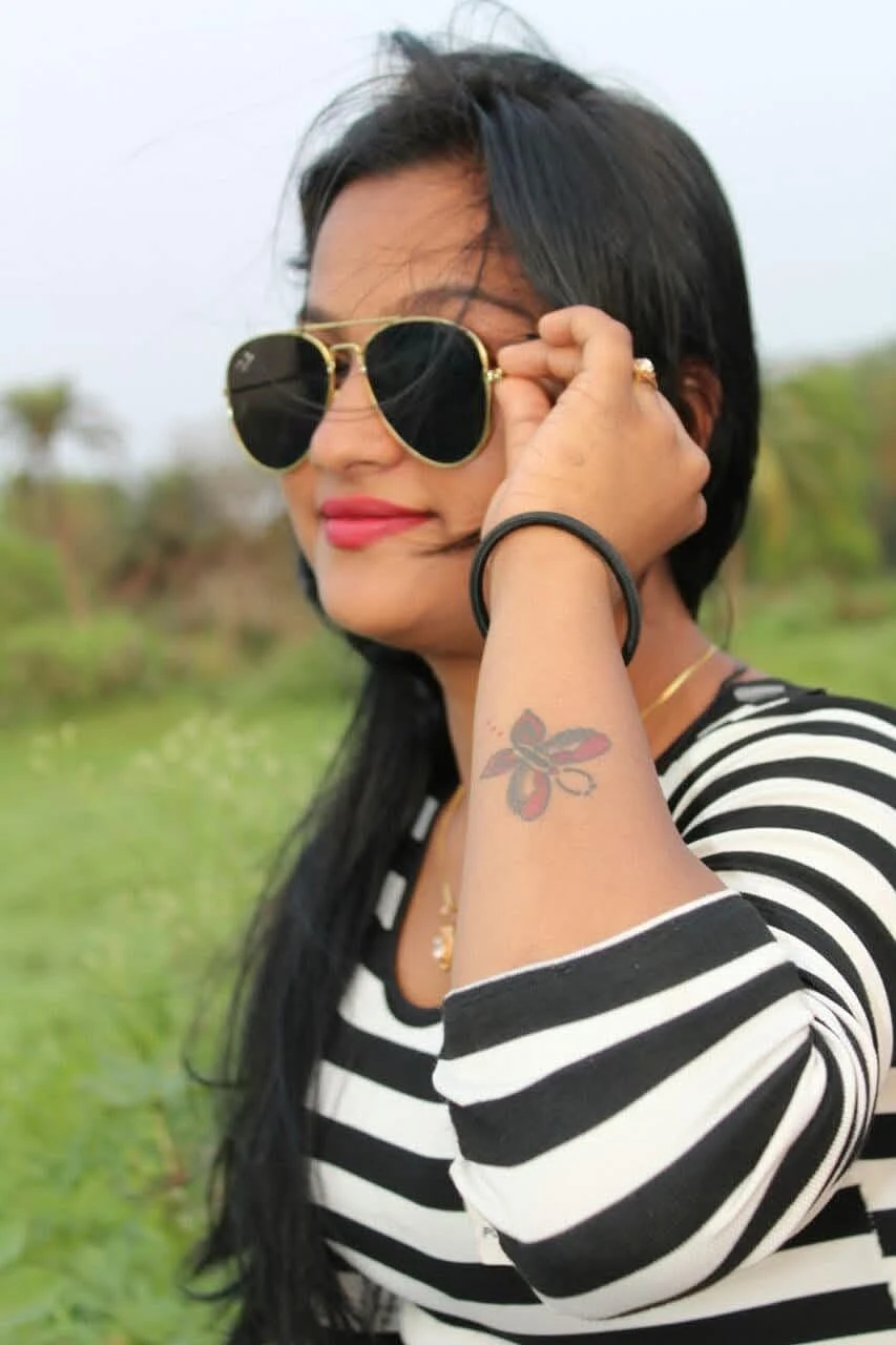 Im Independent Priyanka cam & real meet – Indian escort in Mumbai — 1 / 5