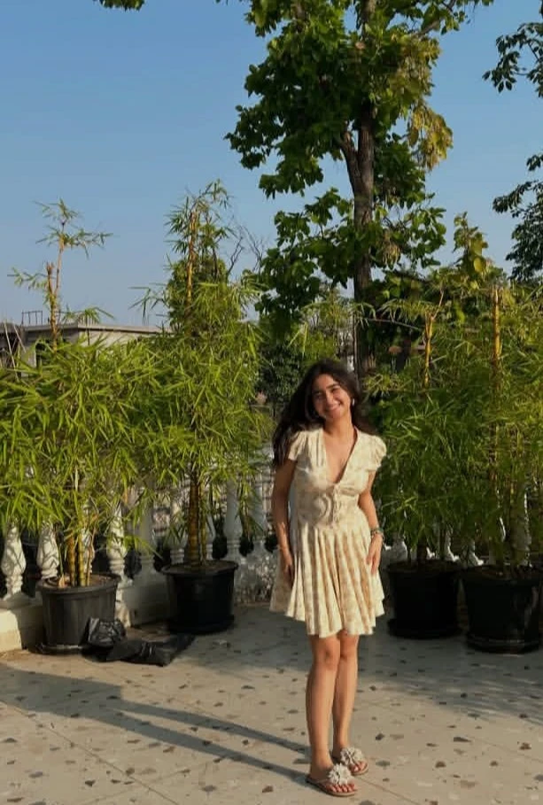 I Am Lavnayaa Independent Professional – Indian escort in Mumbai — 6 / 12