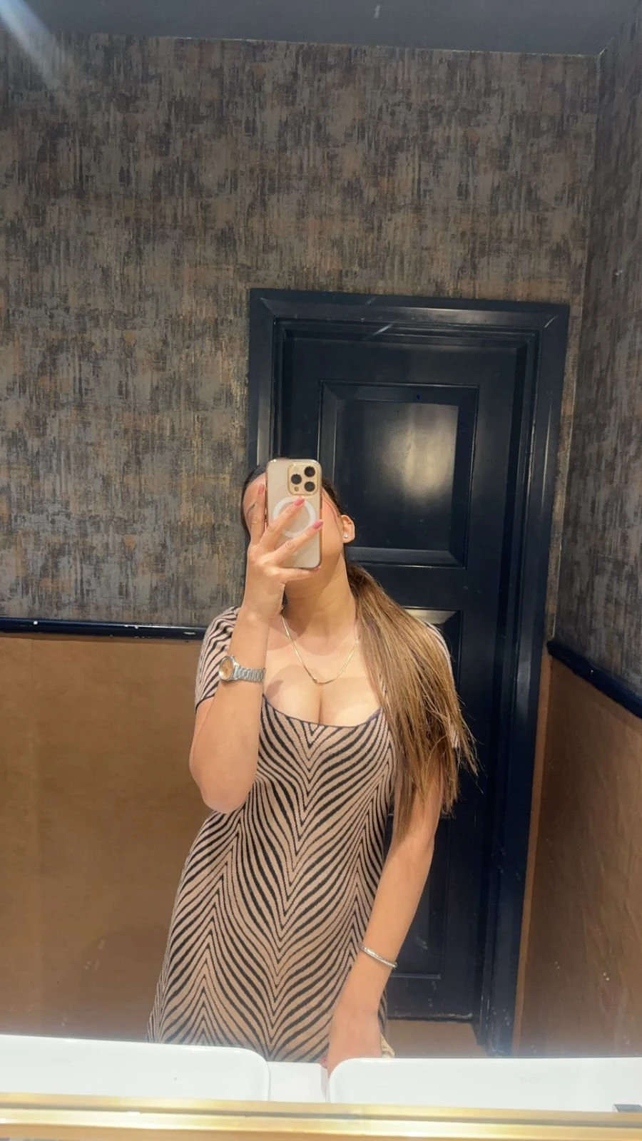 Sneha Independent College Girl – Indian escort in Bangalore, Escort, Banga