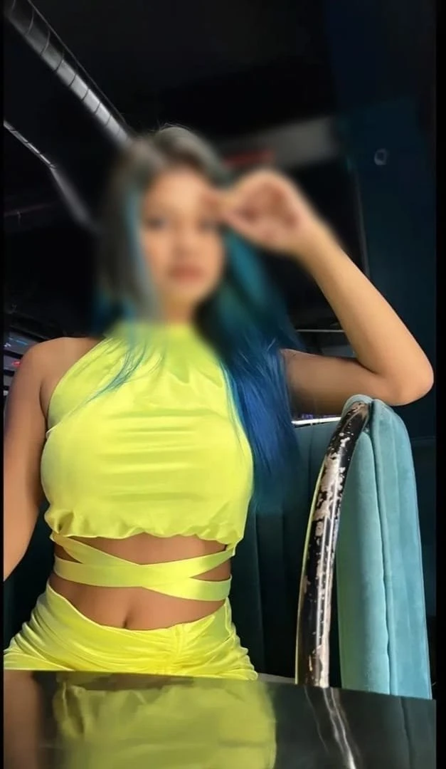 Suhani Independent Cam & Real Meet – Indian escort in Mumbai — 4 / 5