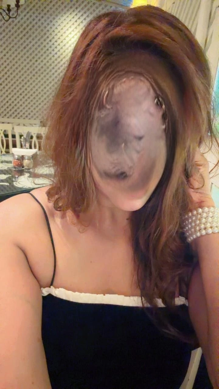 Ashvi – Indian escort in Mumbai — 1 / 7