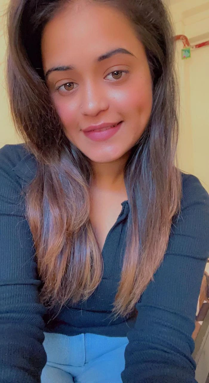 Telugu cam session with face & voice – Indian escort in Mumbai — 2 / 4