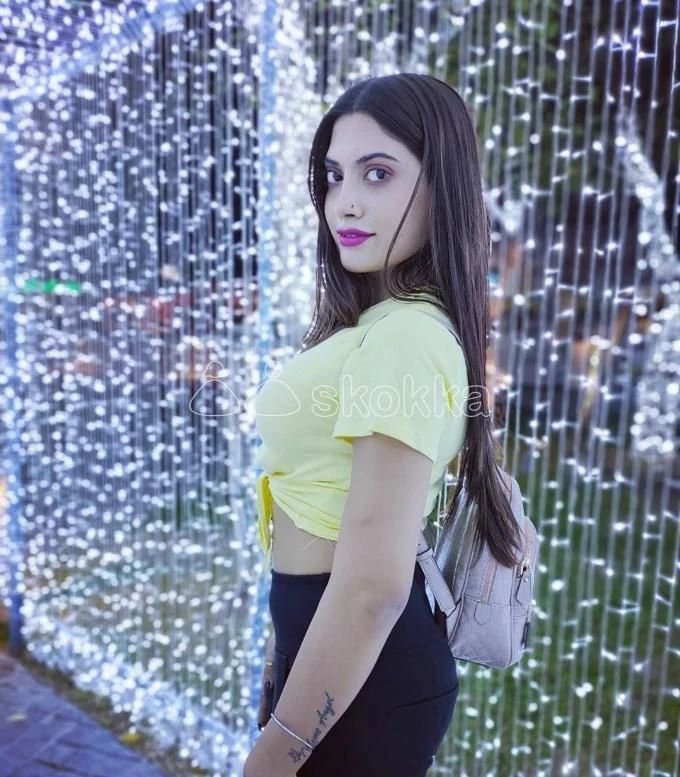 Aliya Gupta – Indian escort in Hyderabad — 8 / 9