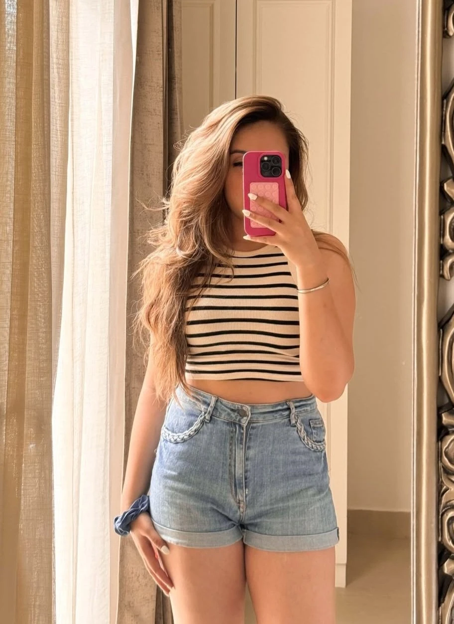 Moni – Indian escort in New Delhi — 2 / 3