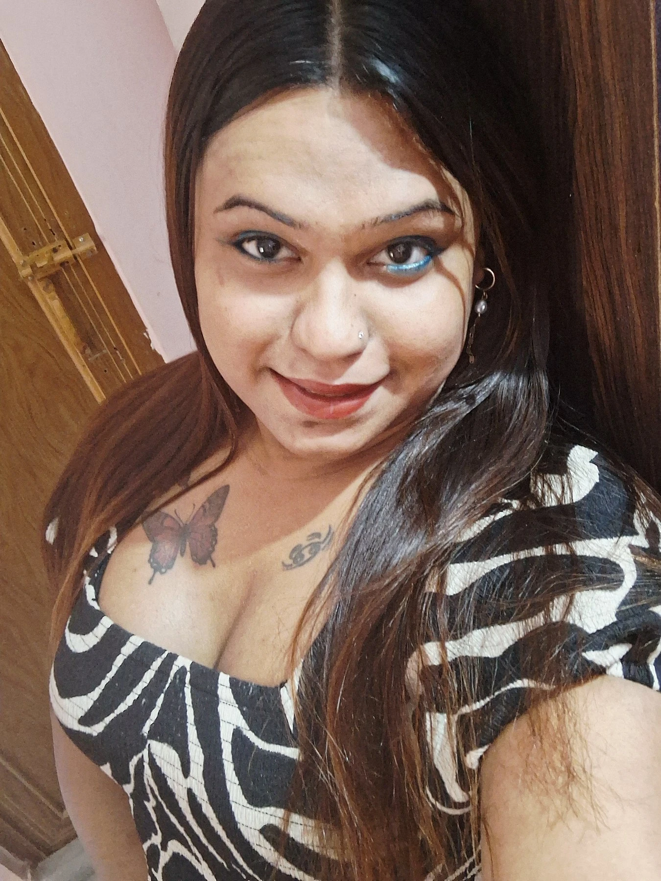 Rosy – Indian escort in Kolkata — 19 / 22