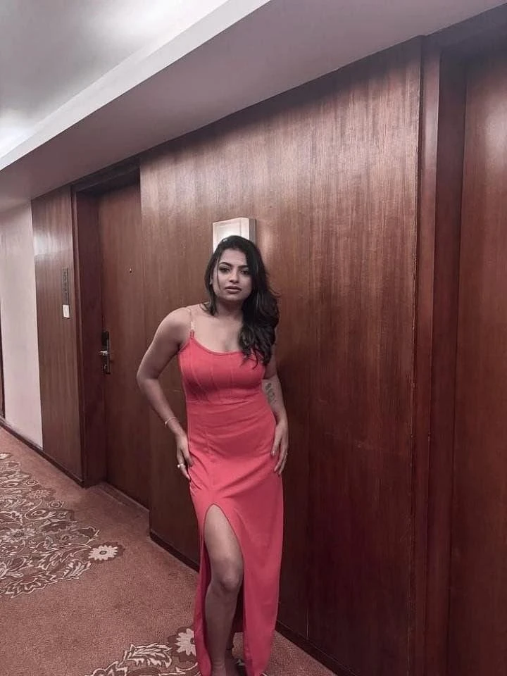 Meenakshi – escort in Kathmandu — 2 / 3