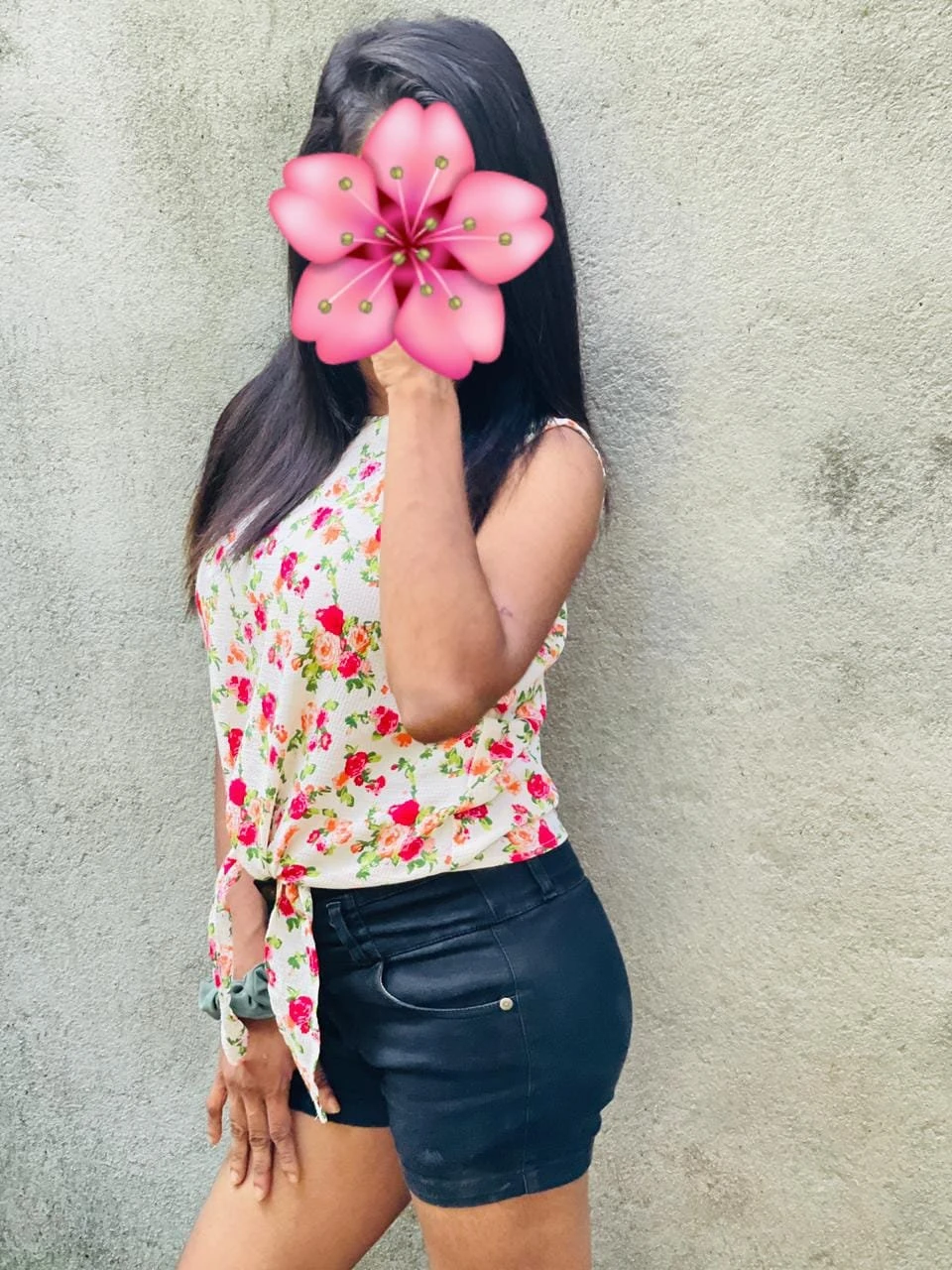 Thishu – Sri Lankan escort in Colombo — 2 / 6
