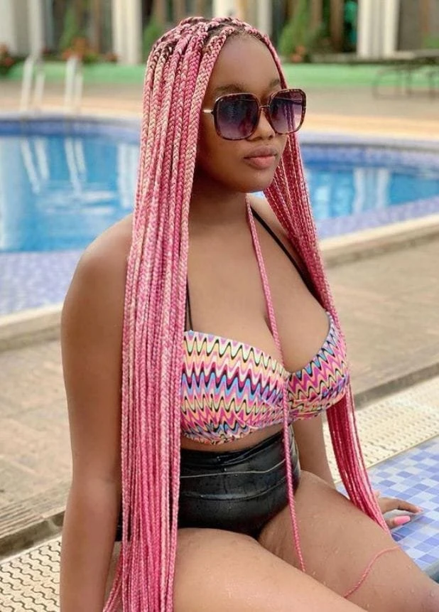 Amber – South African escort in Hyderabad — 1 / 4