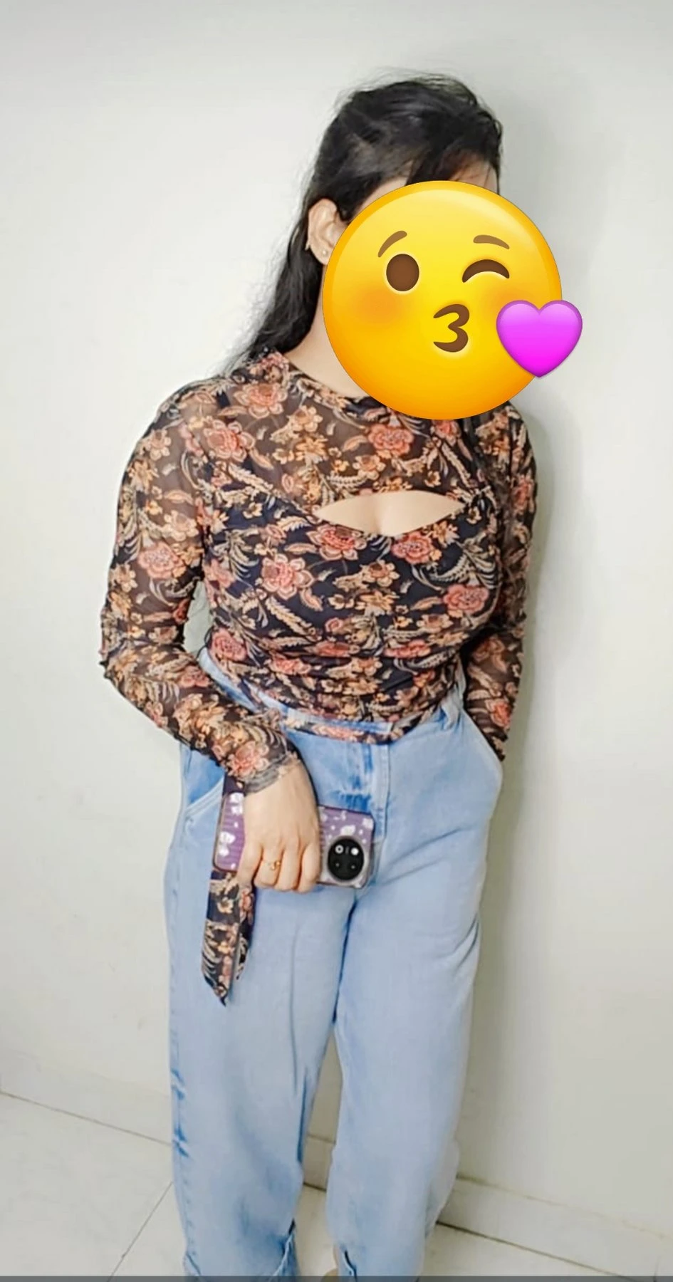 PREMIUM ESCORT NO ADVANCE – Indian escort in Hyderabad — 1 / 3