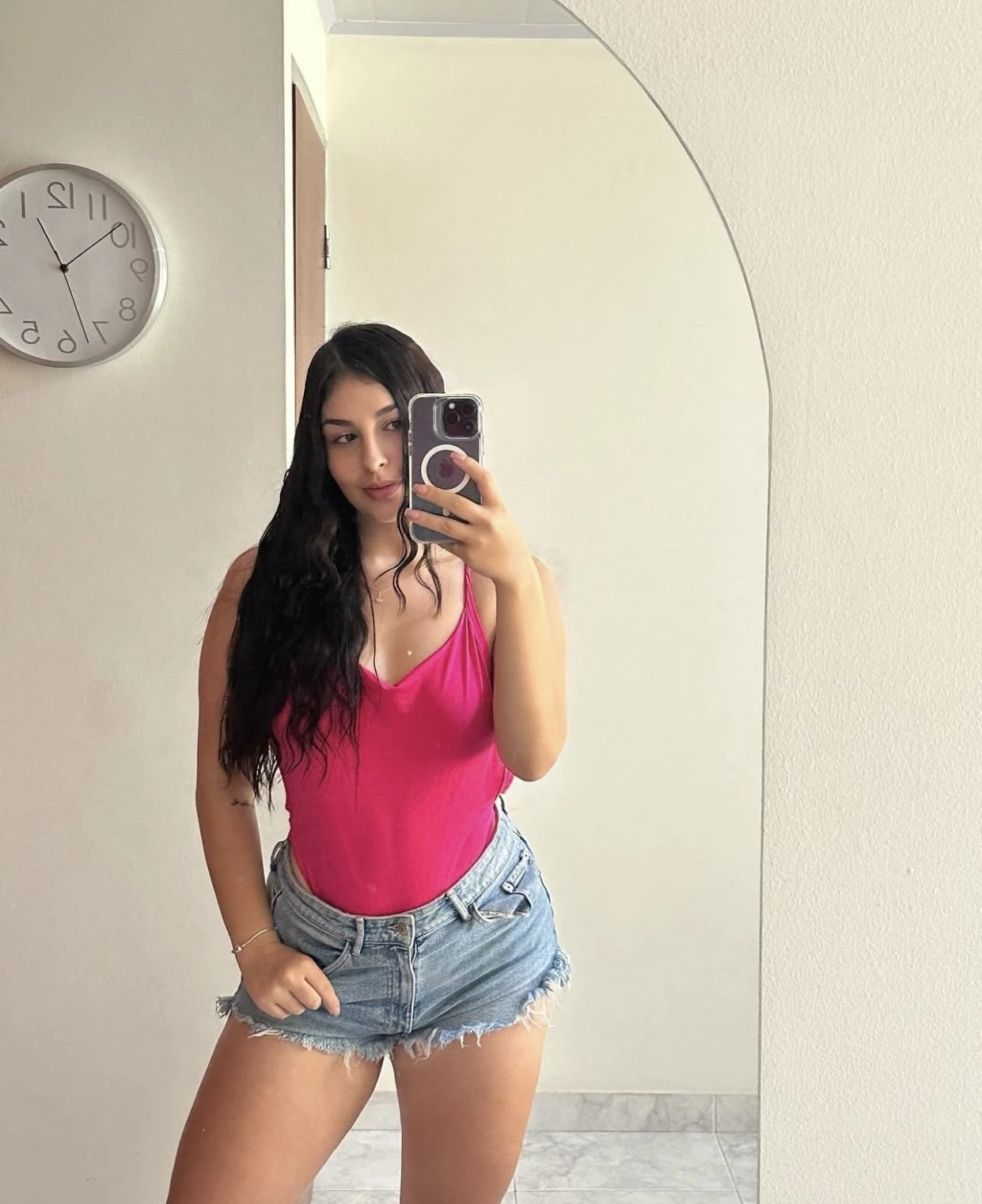 Athena – Filipino escort in Bangalore — 5 / 9
