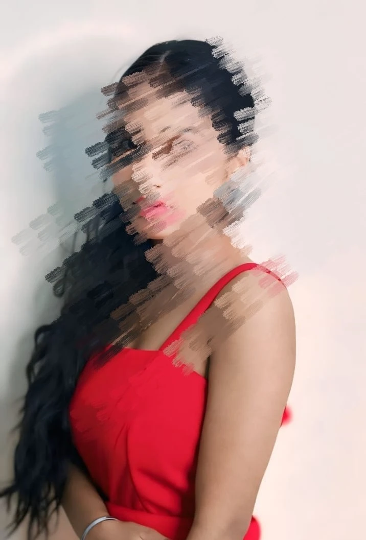Zoya – Indian escort in Mumbai — 2 / 3