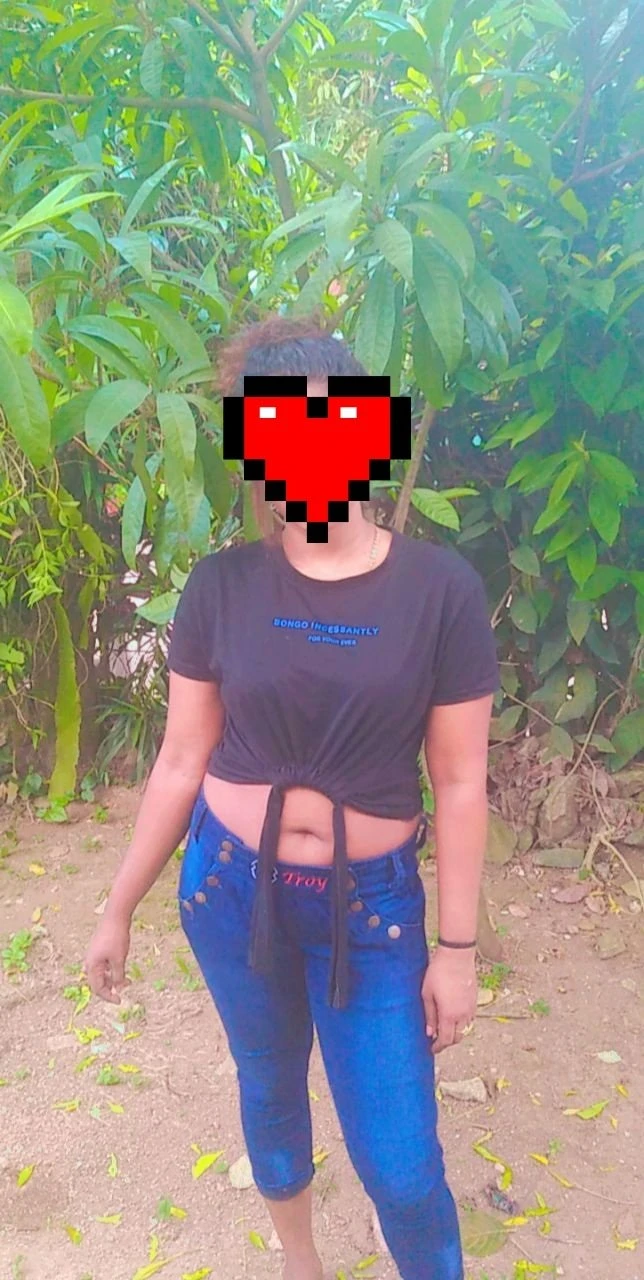 ️Cam Show Manisha – Sri Lankan adult performer in Colombo — 2 / 5