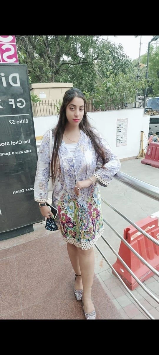 Payal – escort in Hyderabad — 5 / 13