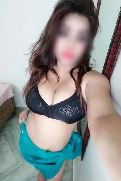 Prerna Sain Hot Baby – Indian escort in New Delhi — 2 / 3