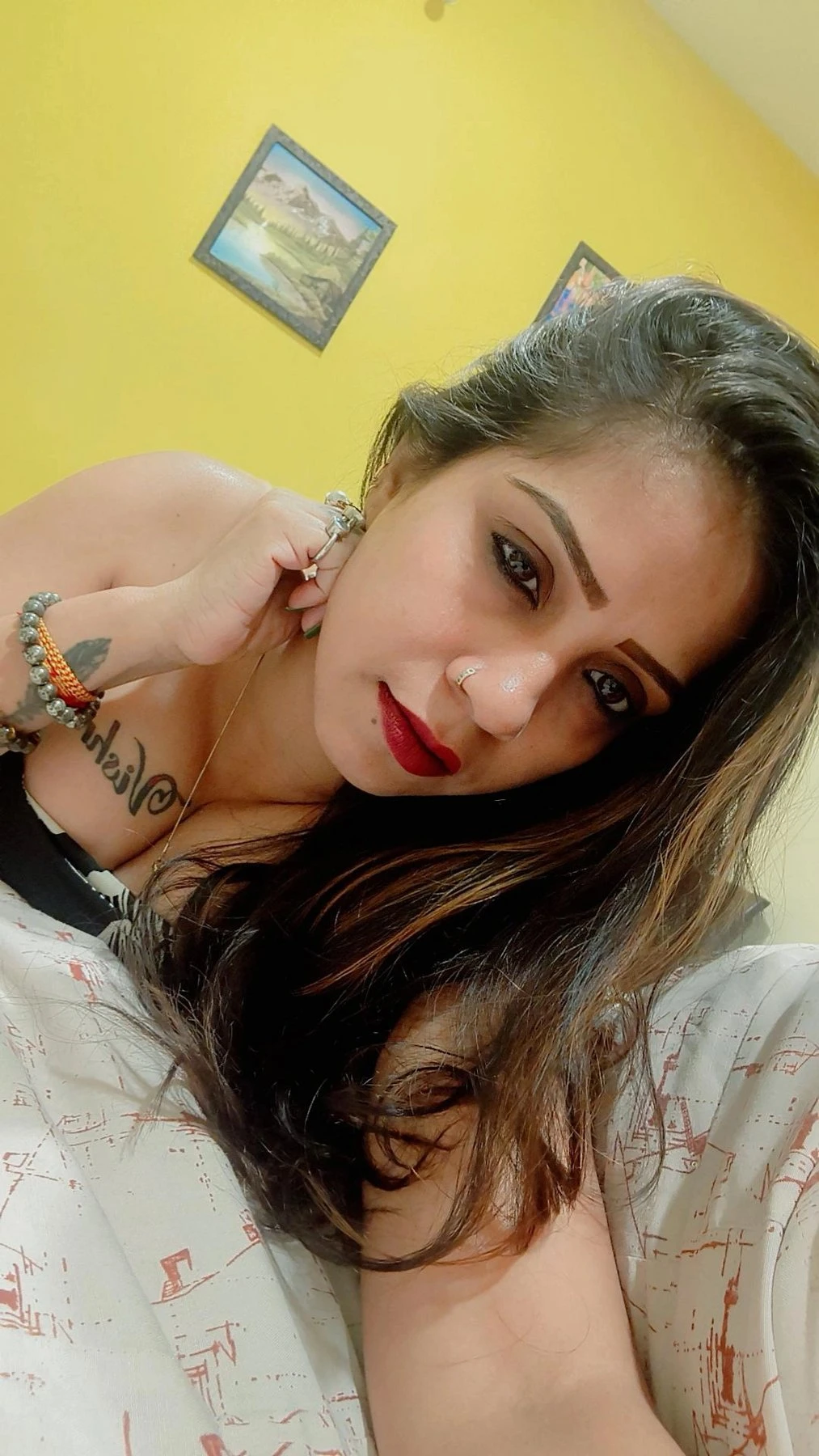 Rupa Bengali Profile Indipendent Girl – Indian escort in Hyderabad — 2 / 6