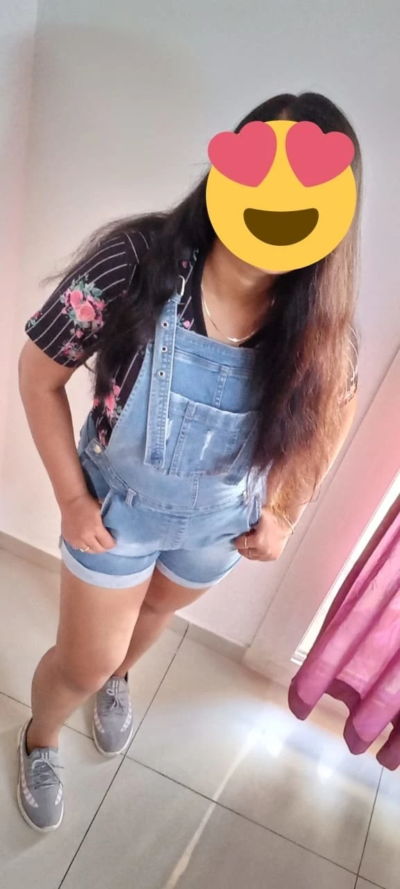 Online Cam Service – Indian escort in Mumbai — 4 / 5