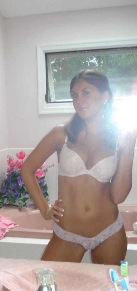 Payal Girl Friend Experience – Indian escort in New Delhi — 2 / 4
