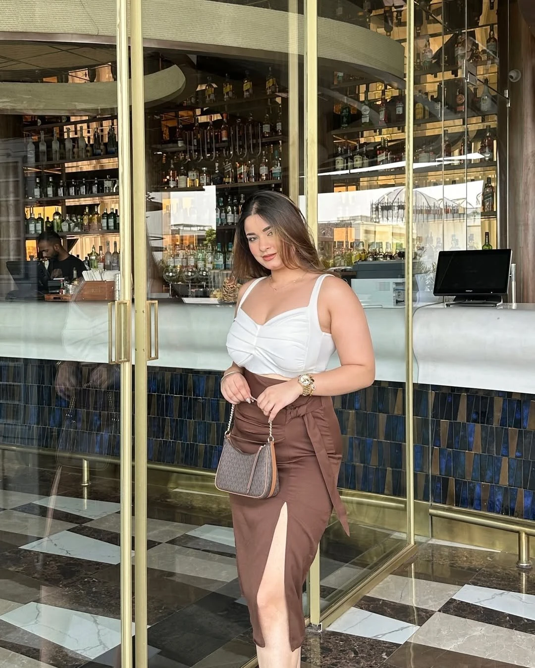 Hiral – Indian escort in Lucknow — 5 / 7