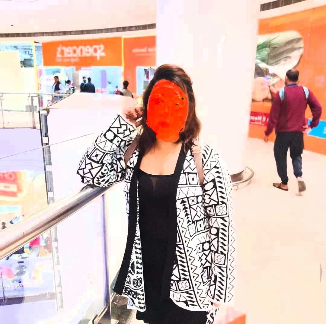 Smita Ghosh No Advance Services – Indian escort in Kolkata — 7 / 11