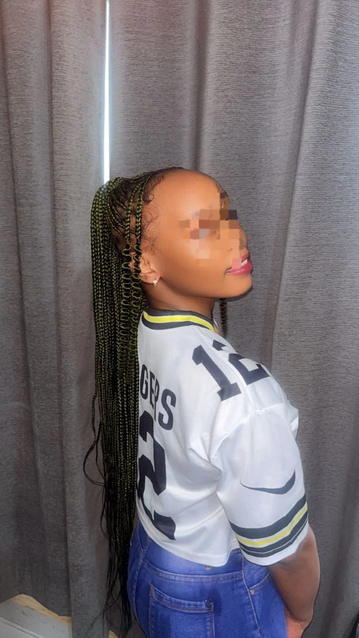 Angel – South African escort in Mumbai — 4 / 5