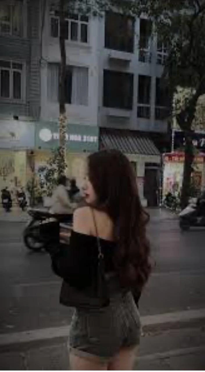 Lyna – Vietnamese escort in Ho Chi Minh City — 3 / 4