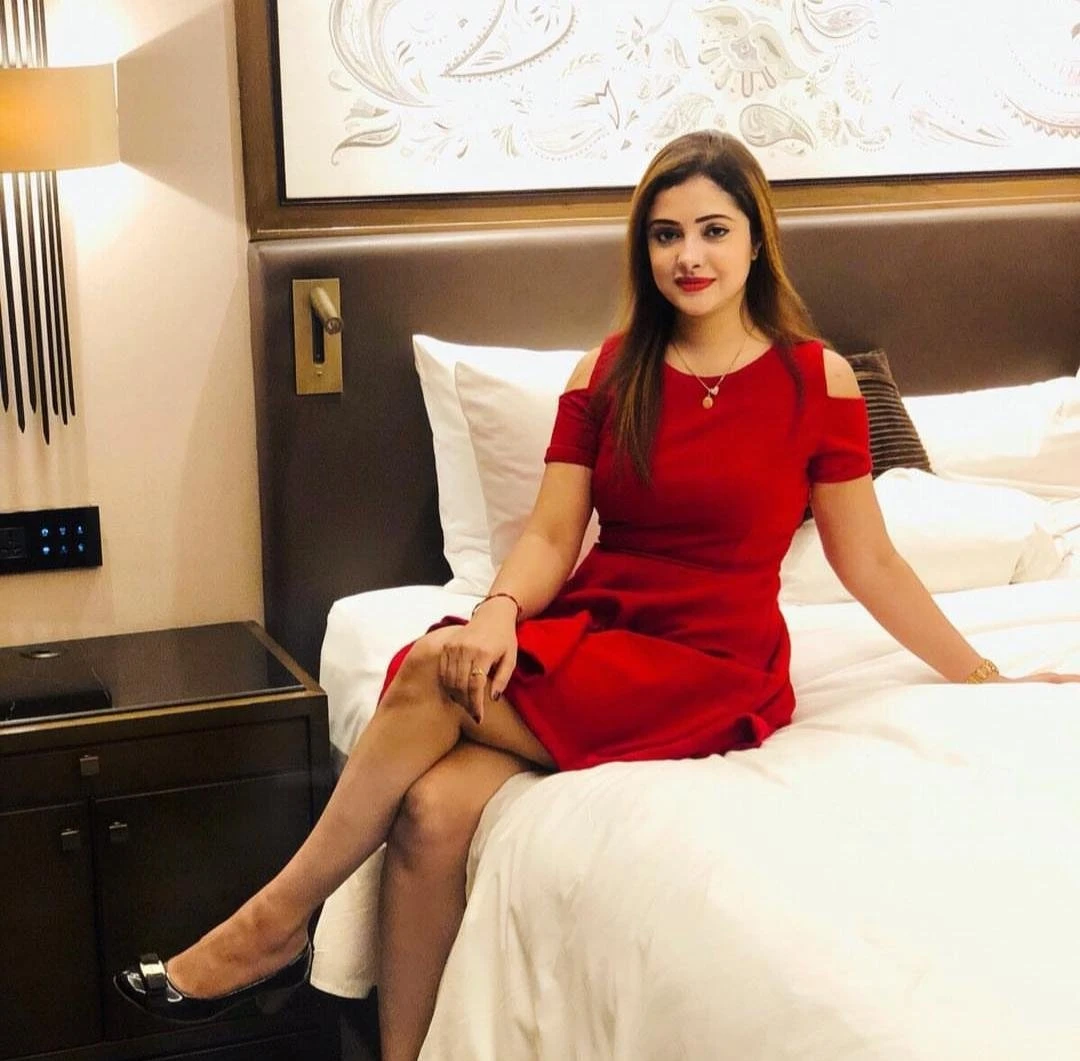 DIYA... – Indian escort in Pune — 2 / 3