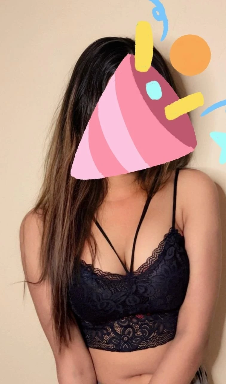 Saniya ( Real Meet Andheri & Cam Mumbai) – Indian escort in Mumbai — 3 / 5