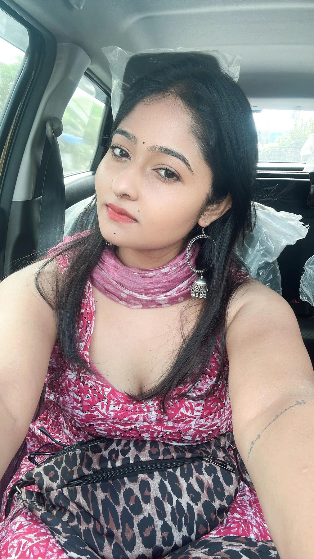 Premium Escort Service in Pune|| No Adva – Indian escort in Pune — 1 / 9