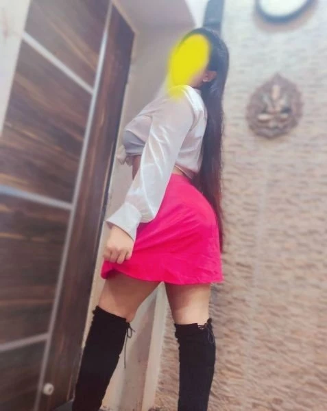 Couple Girl – escort in New Delhi — 3 / 5