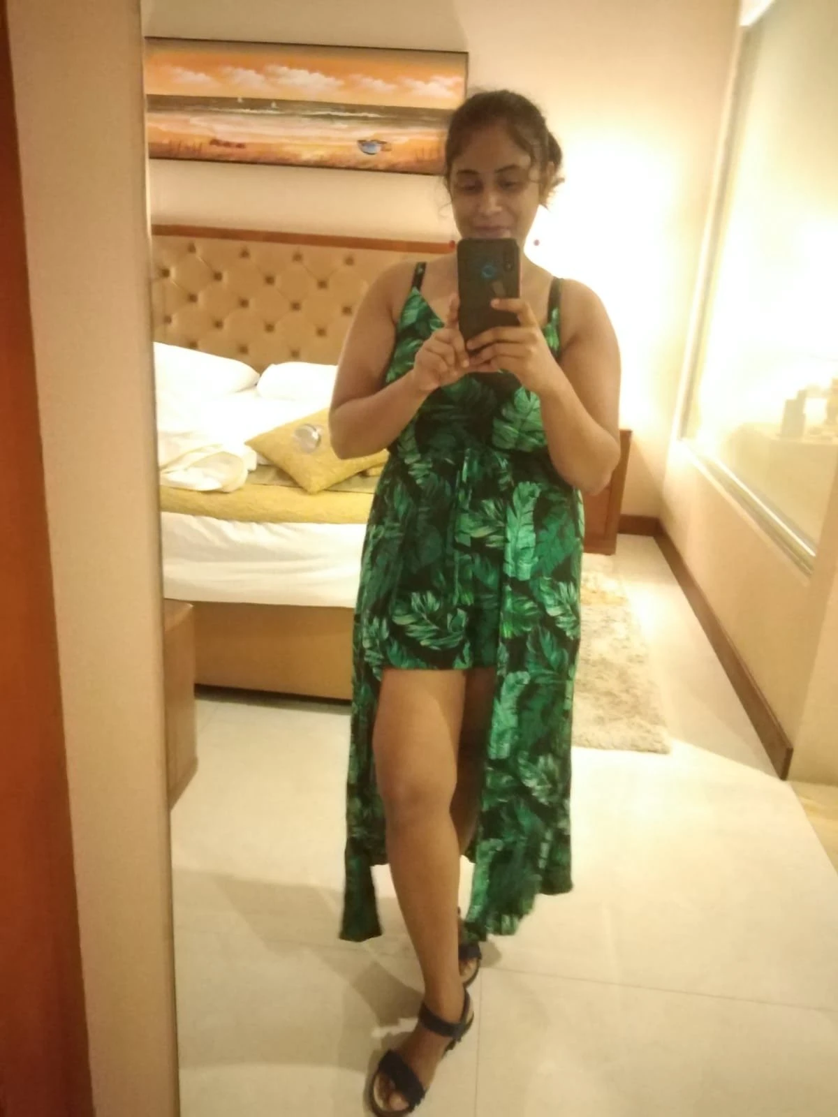 Madumi – Sri Lankan escort in Colombo — 2 / 4