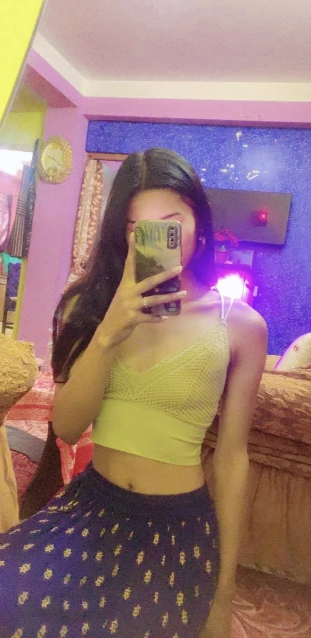 Pabi – Nepalese escort in Kathmandu — 3 / 6