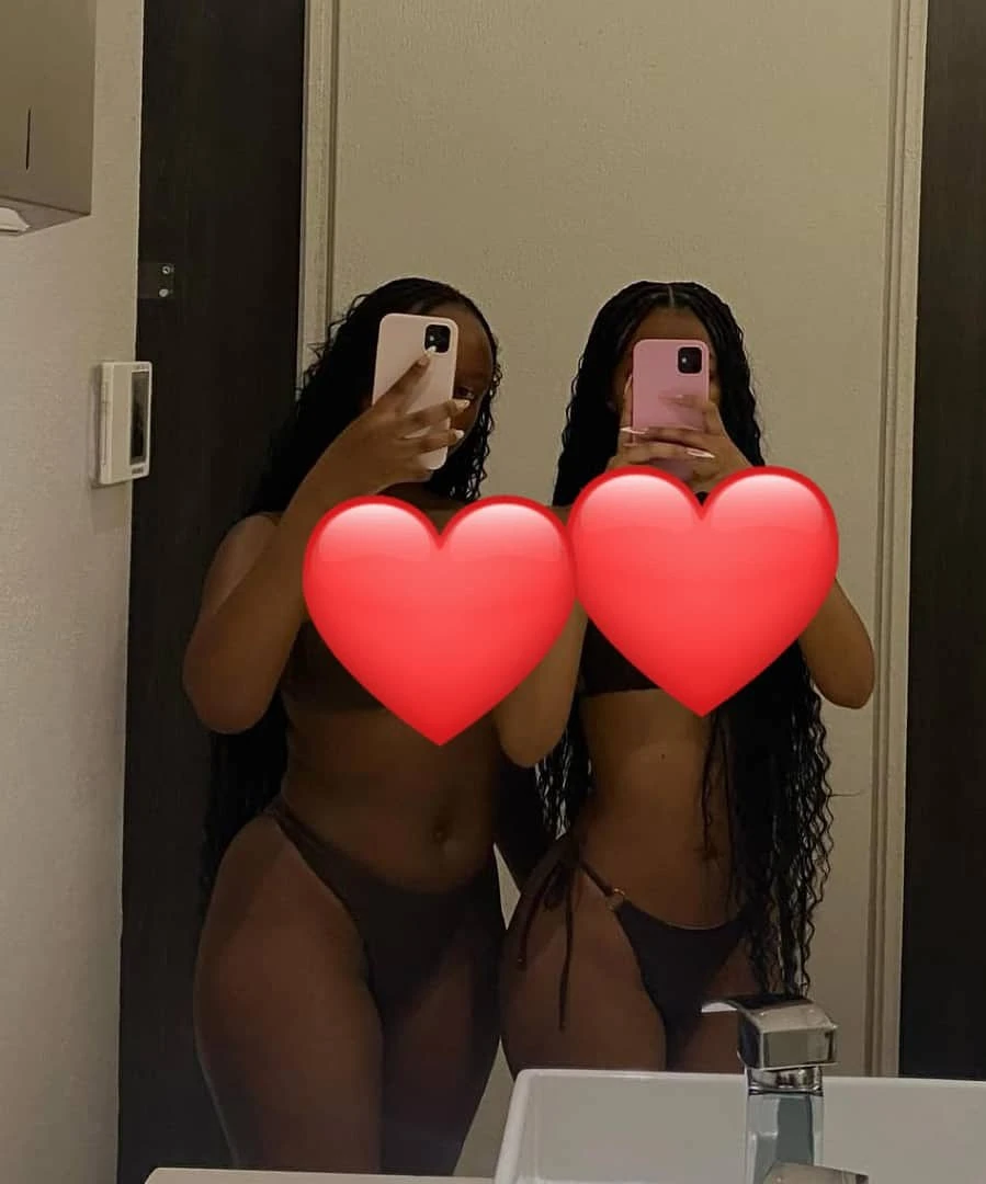 Just Landed Naught Girls Threesome Lesbi – escort in Mumbai — 1 / 9