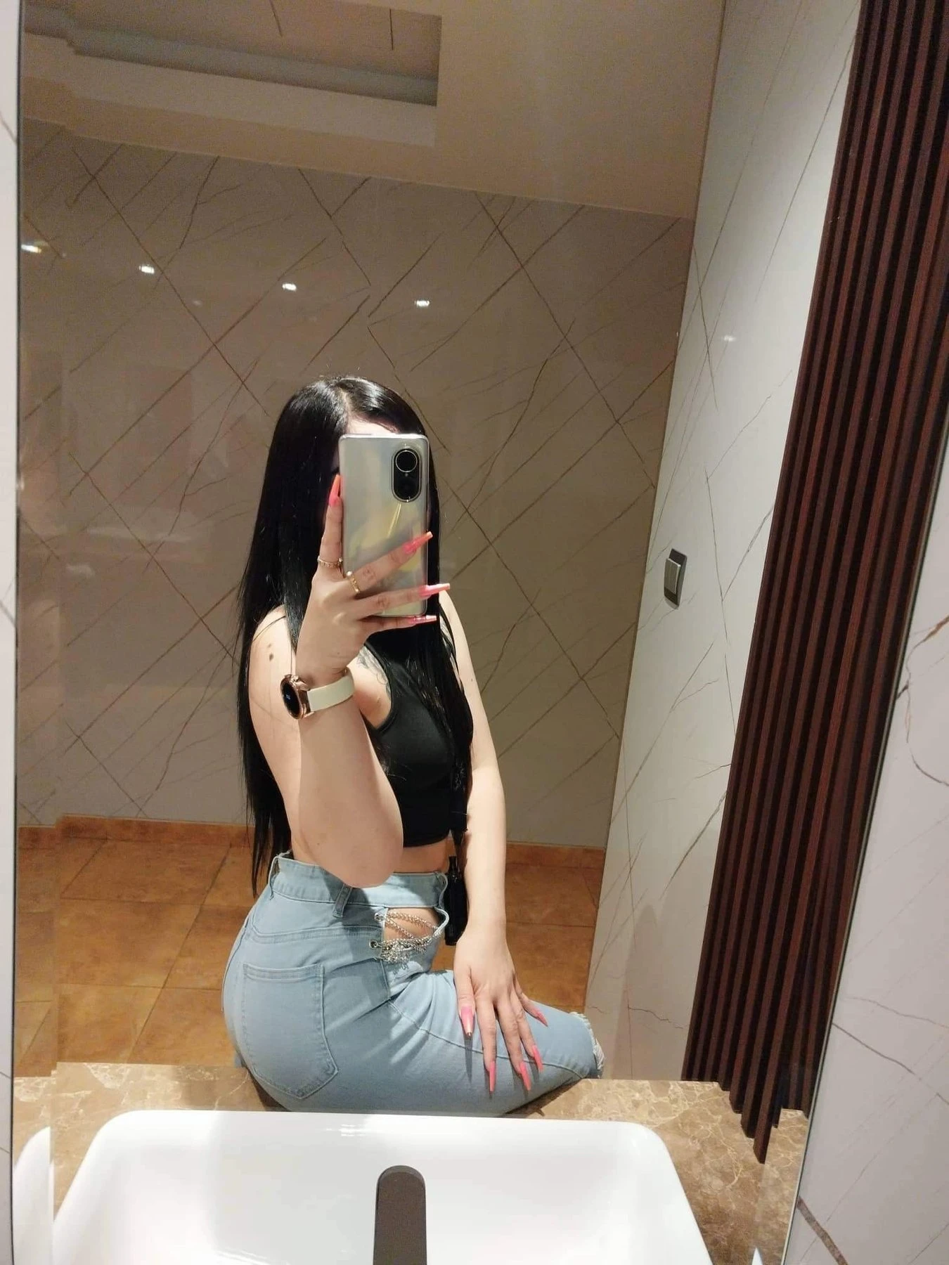 Dinny – escort in Hyderābād, Pakistan — 4 / 7