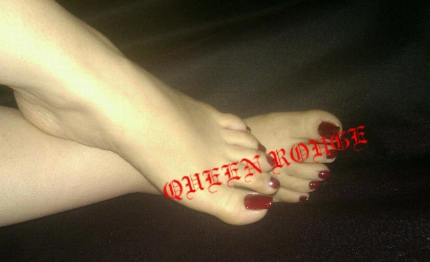 Queen Rouge – Lebanese dominatrix in Beirut — 2 / 25