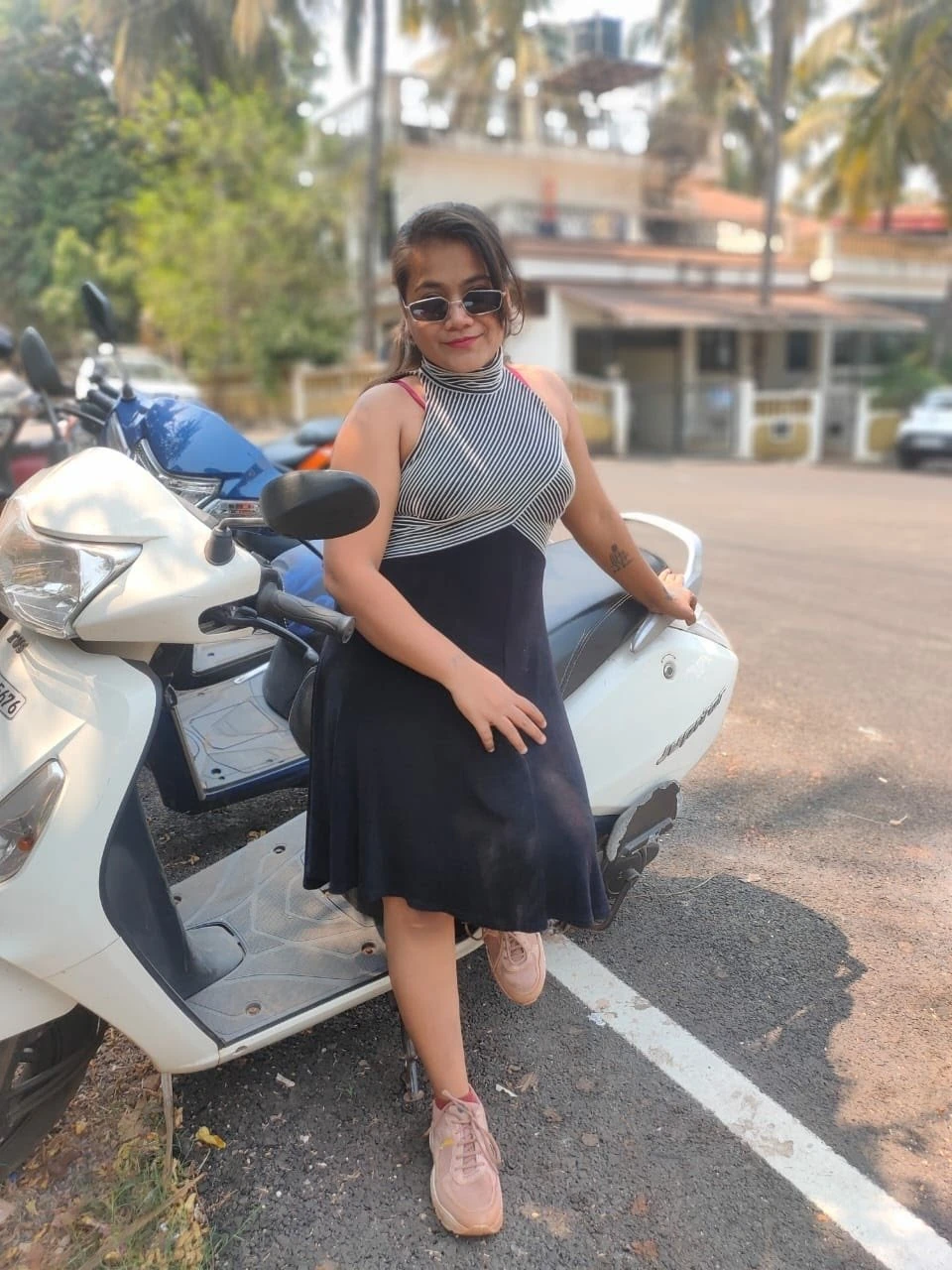 Simmi – escort in Vadodara — 6 / 8