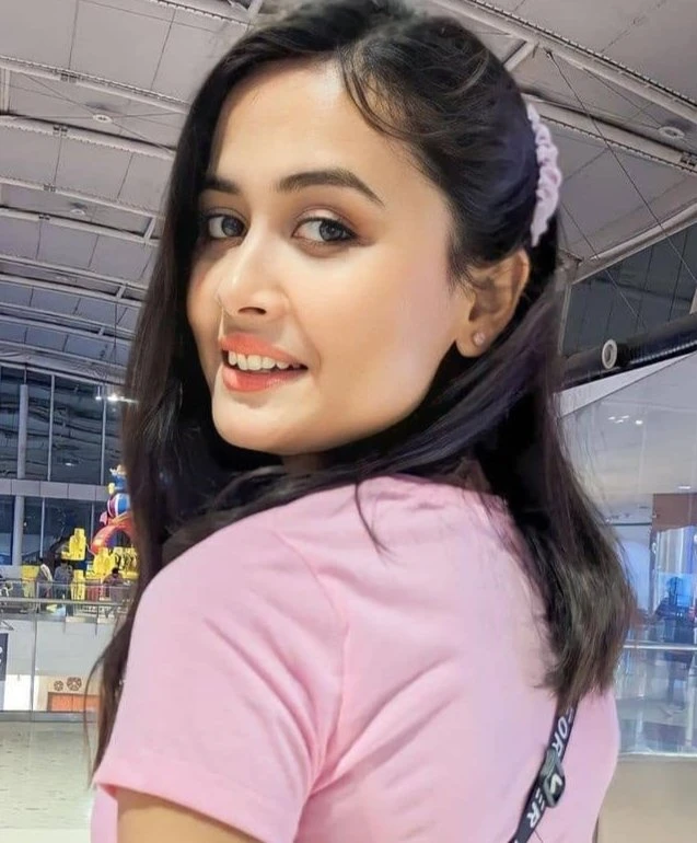Sri Satya – Indian escort in Hyderabad — 2 / 3