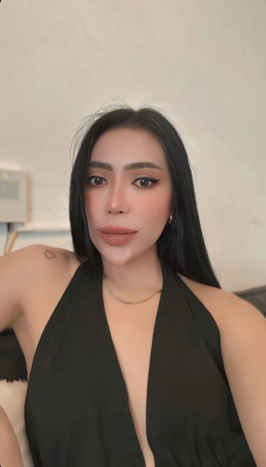 Bella Thailand Lady Massage​ in Tanzania – Thai escort in Dar es Salaam — 2 / 8