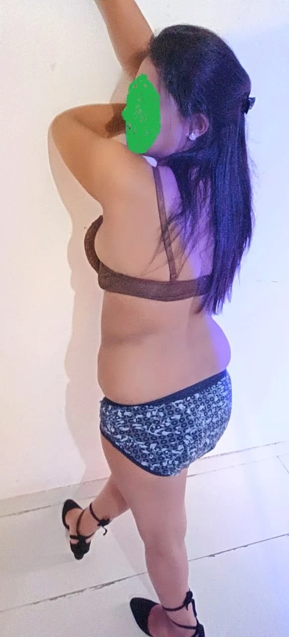 Vinita Cam and Real Meet – Indian escort in Navi Mumbai — 6 / 13
