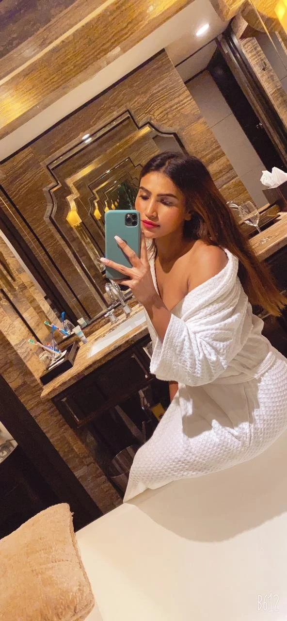 Let's Entertain With Evergreen Beauteis – Indian escort in Pune — 3 / 5